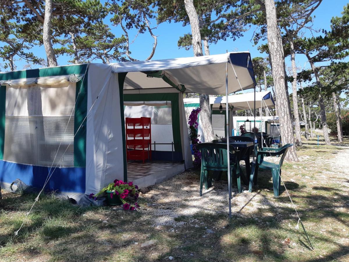 Camping Planik Hotel Ražanac Exterior foto